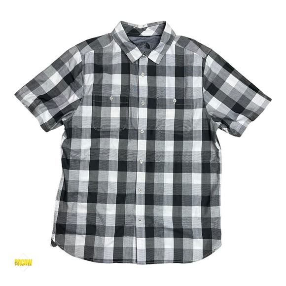 The North Face Men’s Large Plaid Short Sleeve Shirt - Picture 1 of 4